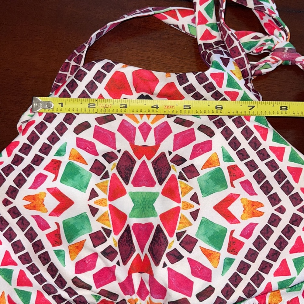 Becca Colorful Swim Top Medium - Picture 8 of 10